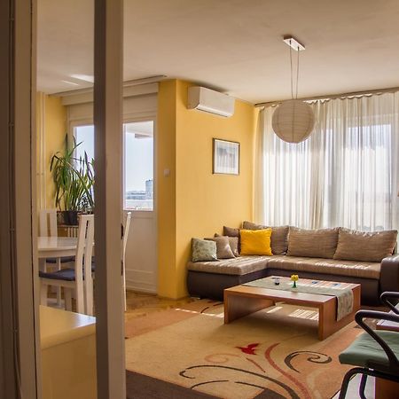 Sunny Apartment Belgrad Dış mekan fotoğraf